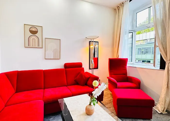 Lovely 2br Next To Akh